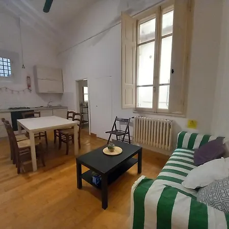 Apartament Cavour 46 First Florencja